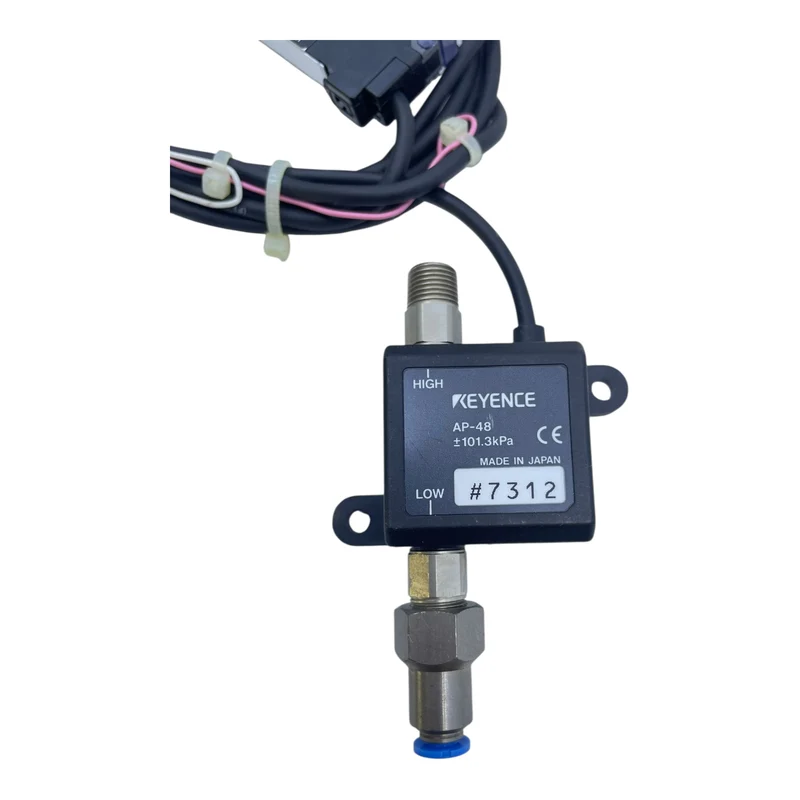 Keyence Messverstärker AP-V41AWP Messverstärker von Keyence für die Industrie