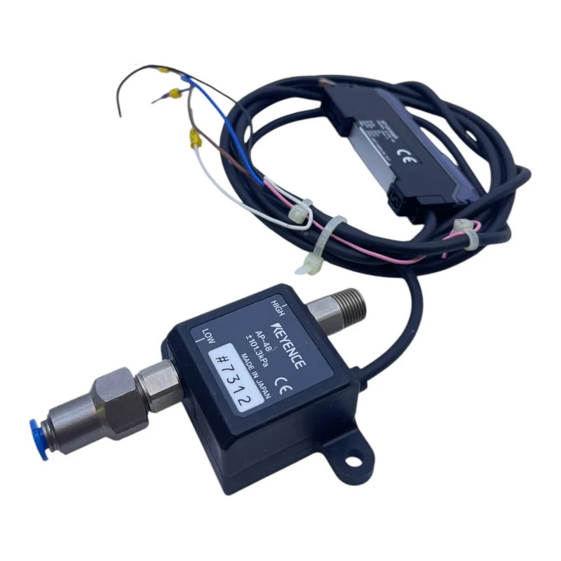 Keyence Messverstärker AP-V41AWP Messverstärker von Keyence für die Industrie