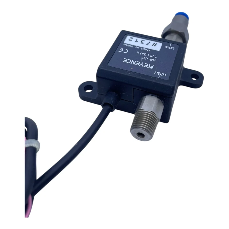 Keyence Messverstärker AP-V41AWP Messverstärker von Keyence für die Industrie