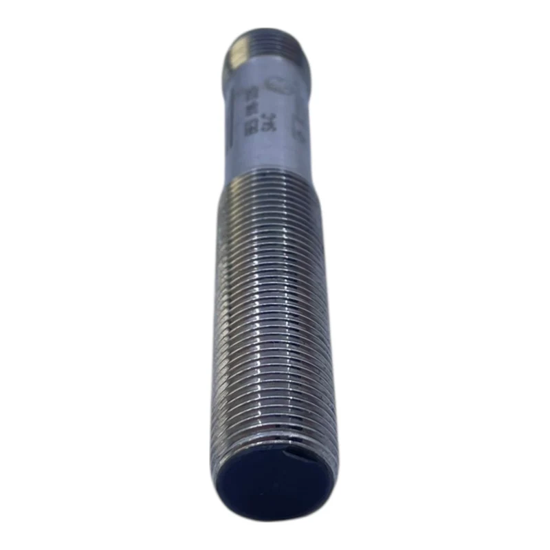Balluff Induktiver Näherungsschalter Sensor BES01C8 BES 516-325-S4-C Industrie