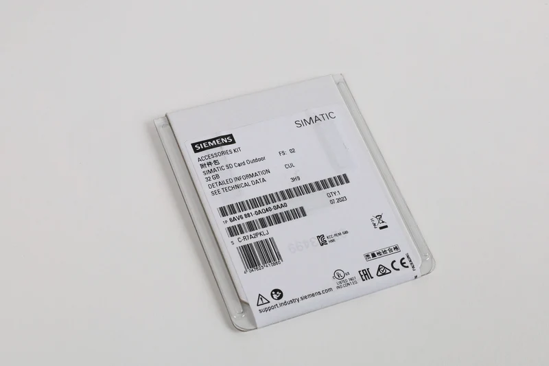 SIEMENS 6AV6881-0AQ40-0AA0 auf Lager