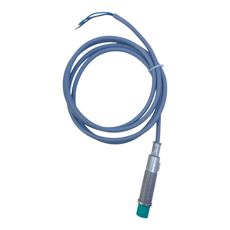 Pepperl+Fuchs Induktiver Sensor Näherungssensor NJ8-18GM-E2 für die Industrie