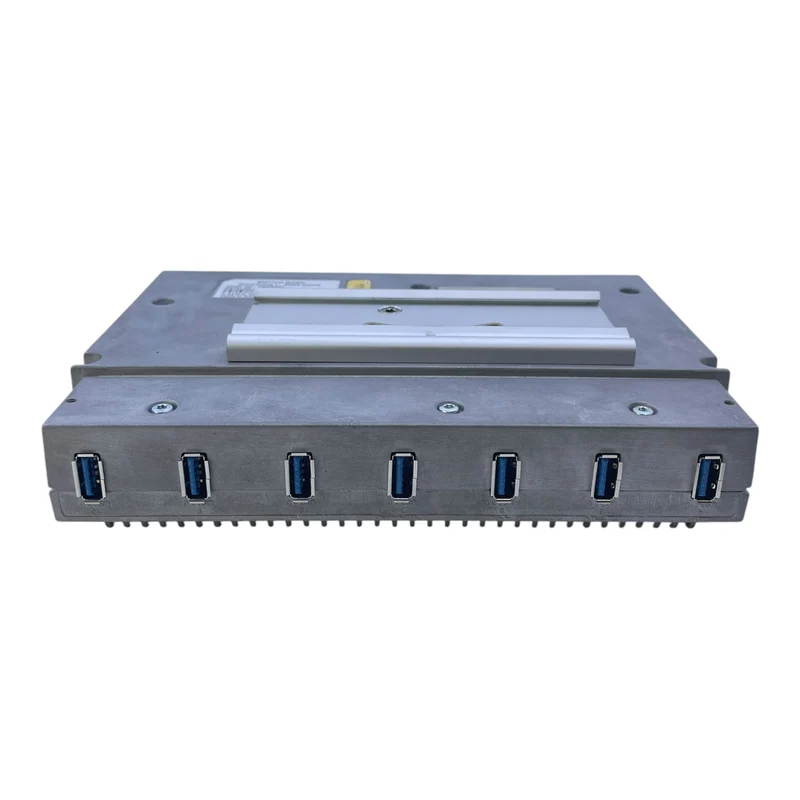 EMTrust TBMAA01 Industrie-PC mit Windows 10 IoT & Ethernet-Kabel