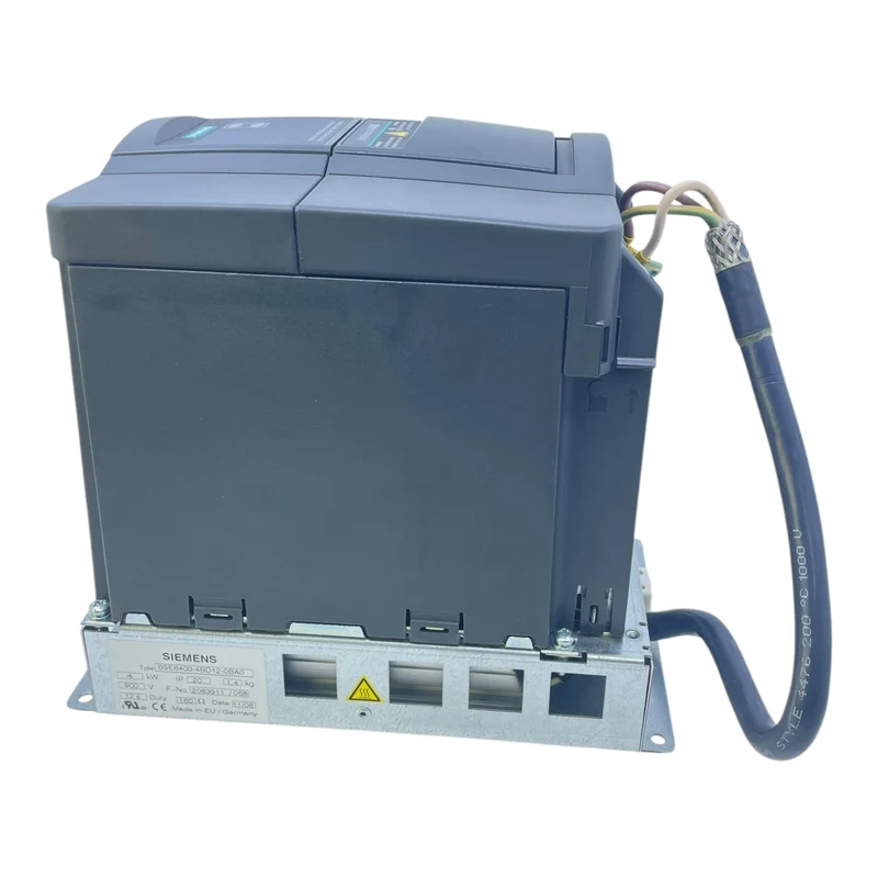 Siemens Frequenzumrichter 2,2kW Micromaster 440 6SE6440-2AD22-2BA1