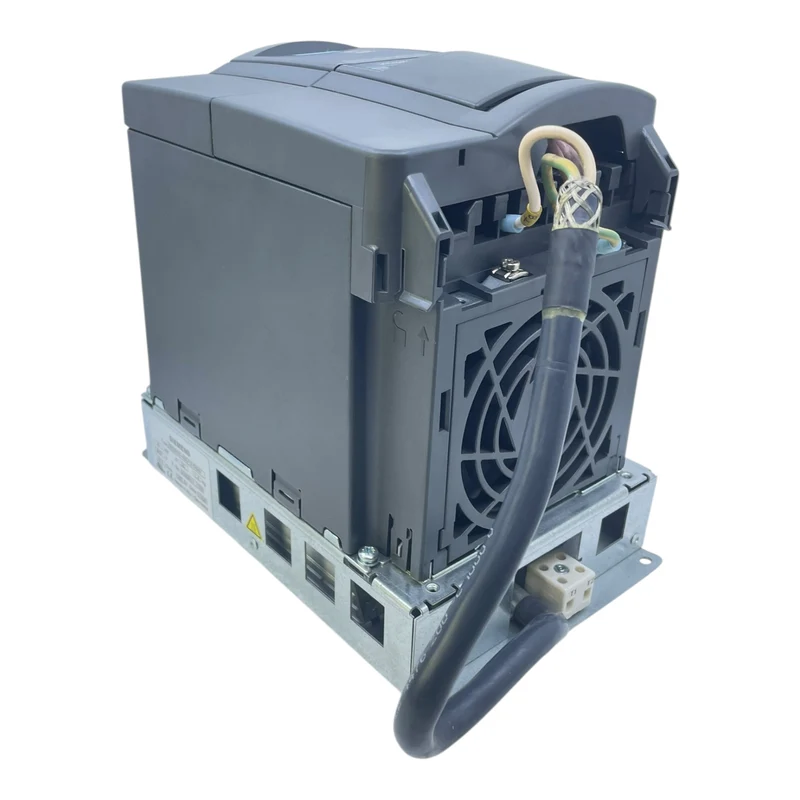 Siemens Frequenzumrichter 2,2kW Micromaster 440 6SE6440-2AD22-2BA1