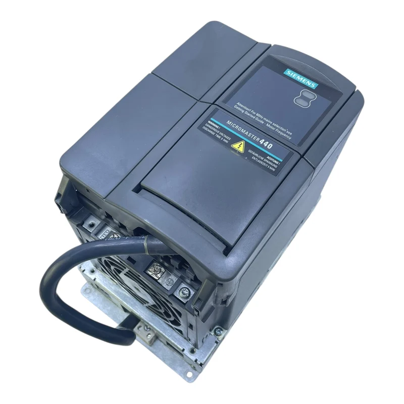 Siemens Frequenzumrichter 2,2kW Micromaster 440 6SE6440-2AD22-2BA1