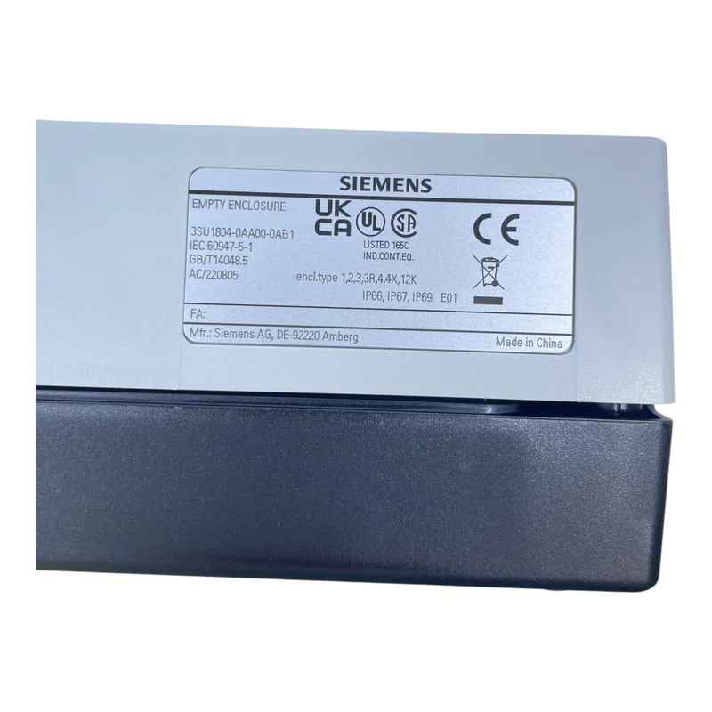Siemens Leergehäuse 4-fach 3SU1804-0AA00-0AB1 IP66/IP67/IP69 194 x 85 x 64mm