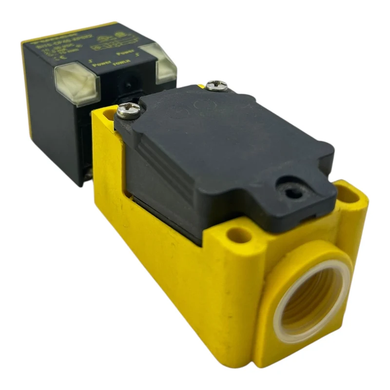 Turck BI15-CP40-AP6X2 Rechteckiger Induktivsensor 15 mm PNP 10–30 V DC CP40