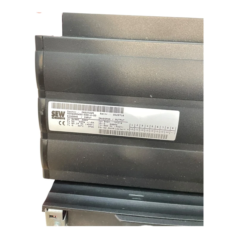 SEW EURODRIVE Umrichter MDX60A0450 & MDX61B0450 MOVDRIVE Frequenzumrichter