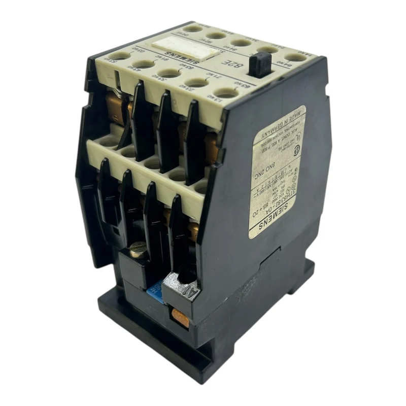 Siemens Hilfsschütz 220V 3TH8362-0A 8NO 2NC A600 P600 AC-15 10-polig