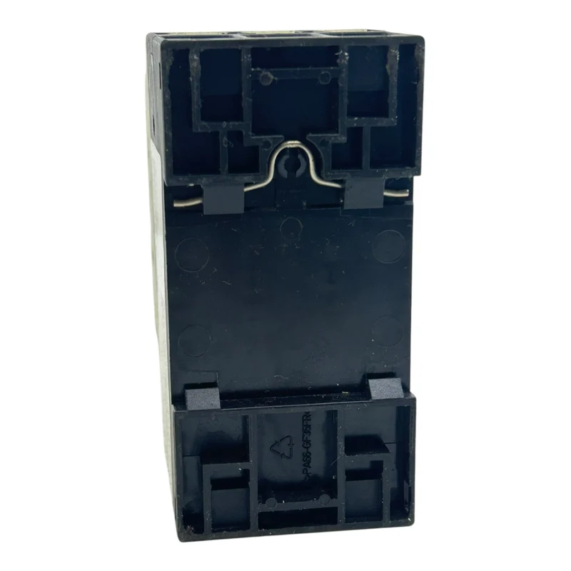 Siemens Motorschutzschalter 2,2-3,2A 3RV1011-1DA10 400V 50/60Hz SIRIUS 42A