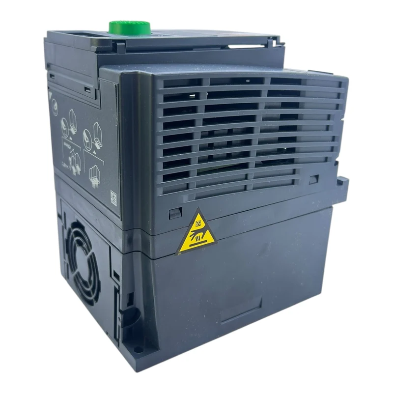 Schneider Frequenzumrichter 1,1kW 380V Altivar 320 ATV320U11N4C 3-phasig