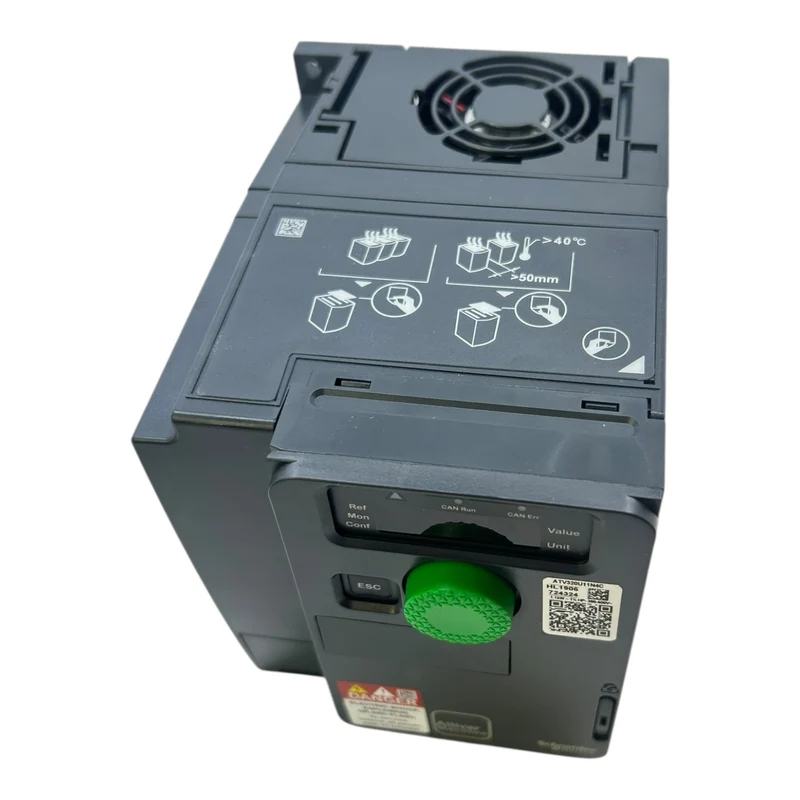 Schneider Frequenzumrichter 1,1kW 380V Altivar 320 ATV320U11N4C 3-phasig