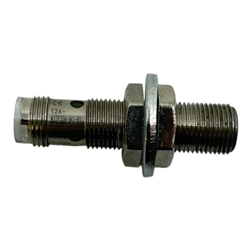 Omron Näherungssensor E2A-M12KS04-M1-B1 M12 Induktiver Sensor 4mm DC Industrie