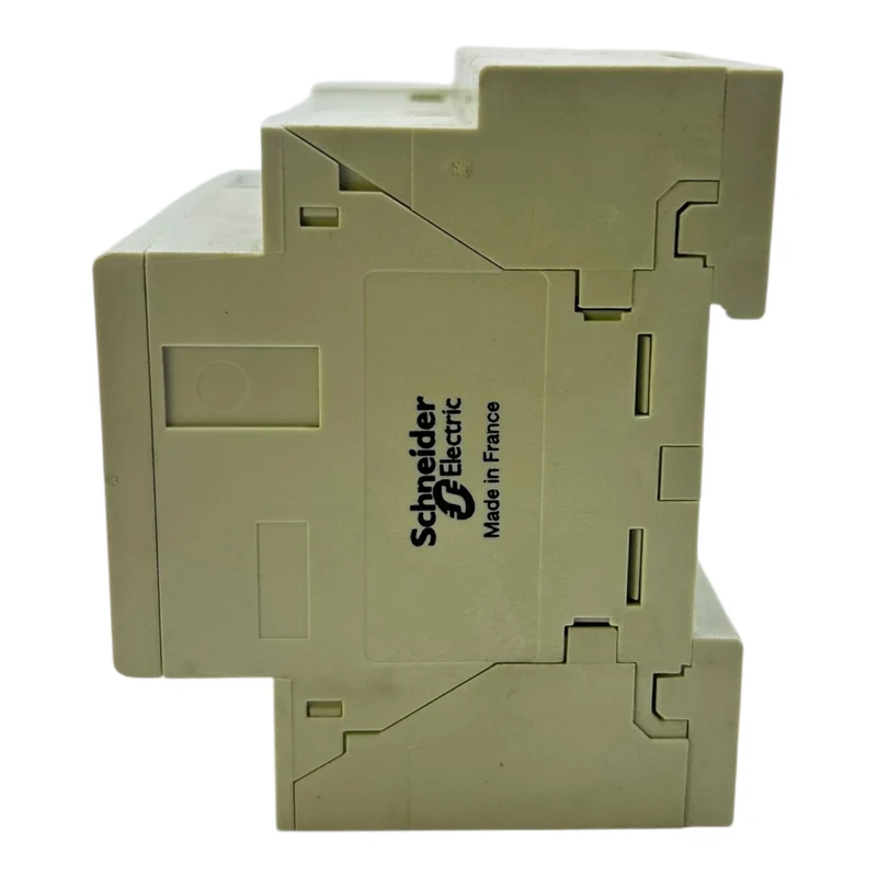 Merlin Gerin Stromzähler ME4zrt 3x230/400V 5A Energiezähler LCD Hutschiene