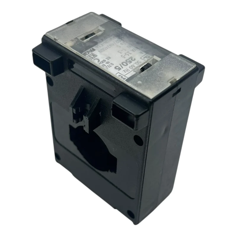 Faget Stromwandler RM60N-E3A 250/5A 3,5-5VA 50-60Hz für Schalttafeleinbau