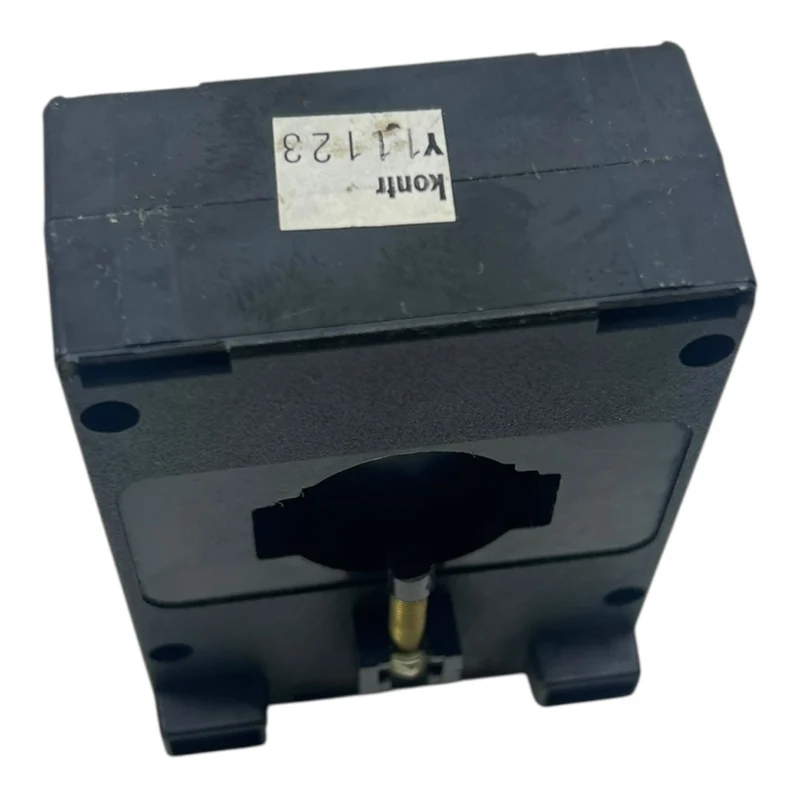 Faget Stromwandler RM60N-E3A 250/5A 3,5-5VA 50-60Hz für Schalttafeleinbau