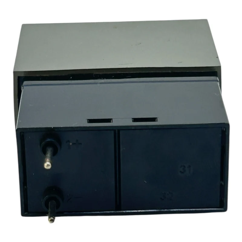 Hengstler Zähler Betriebsstundenzähler 24VDC 0478121 Industrie Stundenzähler