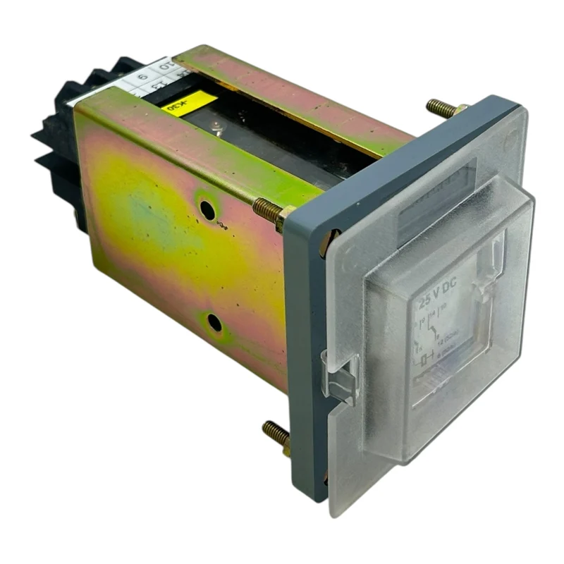 Siemens 7PA3030-1 Trip Circuit Supervision 110/125V DC mit Sockel Supervision
