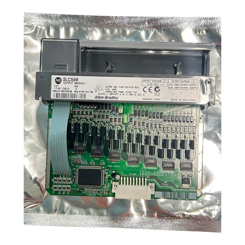 Allen-Bradley SLC500 Ausgangsmodul 1746-OB32 32-Kanal 5–50 VDC Serie D