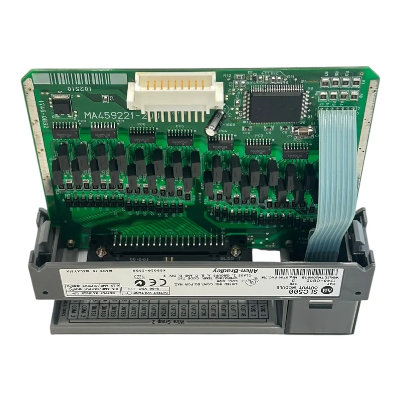 Allen-Bradley SLC500 Ausgangsmodul 1746-OB32 32-Kanal 5–50 VDC Serie D