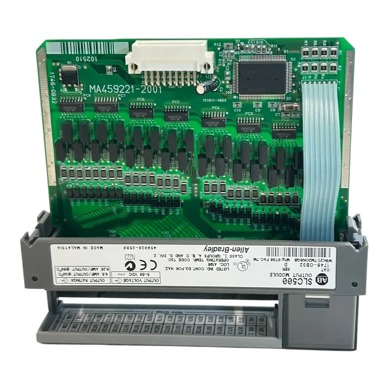 Allen-Bradley SLC500 Ausgangsmodul 1746-OB32 32-Kanal 5–50 VDC Serie D