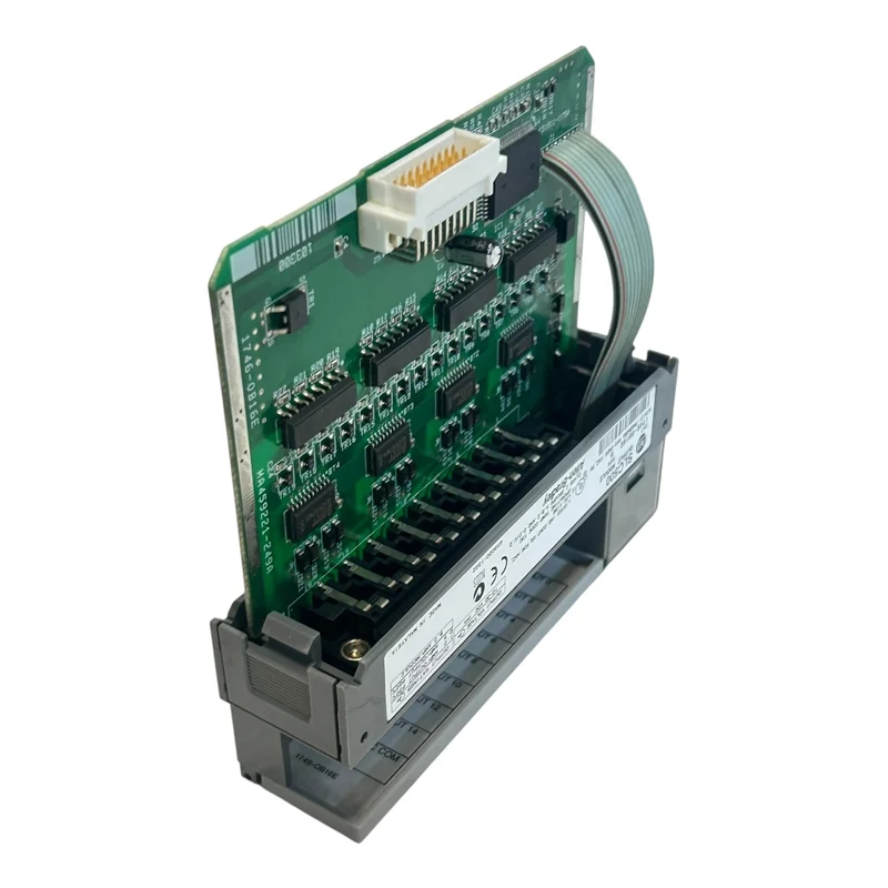 Allen-Bradley SLC500 Ausgangsmodul 1746-OB16E 10–30 VDC 16-Kanal digital B