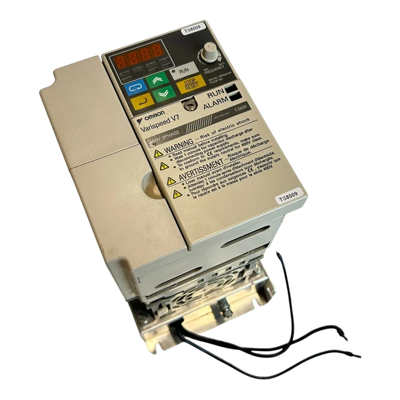 Omron Frequenzumrichter 3,7kVA 380V Varispeed V7 CIMR-V7AZ41P5 Industrie Einsatz