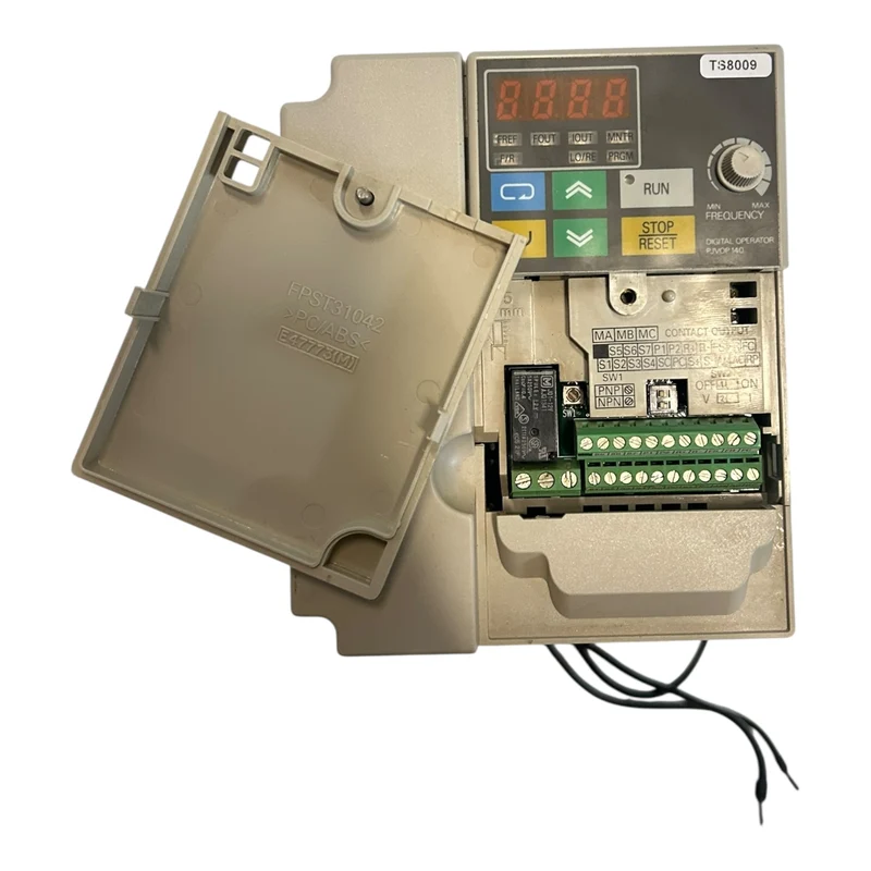 Omron Frequenzumrichter 3,7kVA 380V Varispeed V7 CIMR-V7AZ41P5 Industrie Einsatz