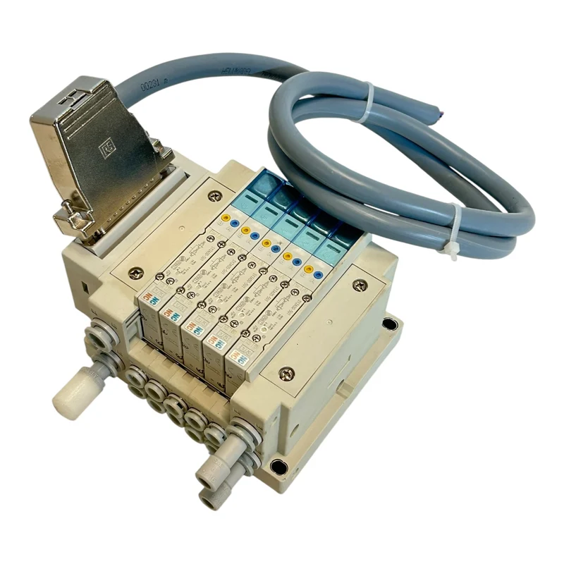 SMC Ventilinsel 5x Magnetventil SY3A00-5U1 mit Kabel und Sub-D Anschluss