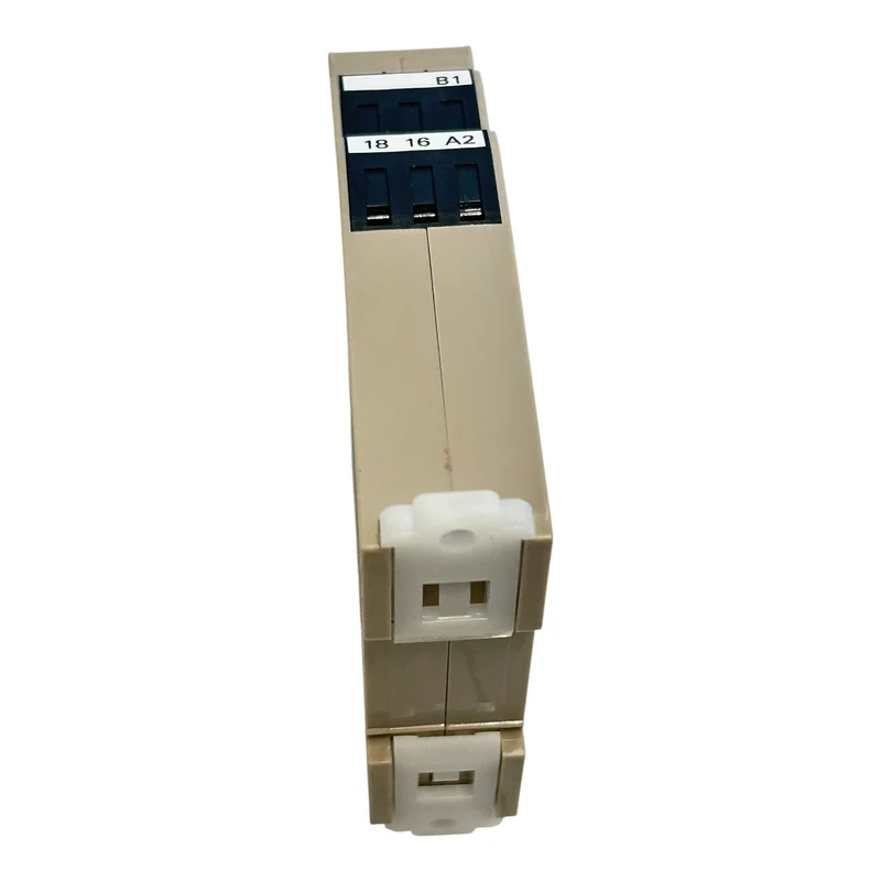 Omron Zeitrelais H3DK-M1 Timer 24–240V AC/DC 5A Multifunktion