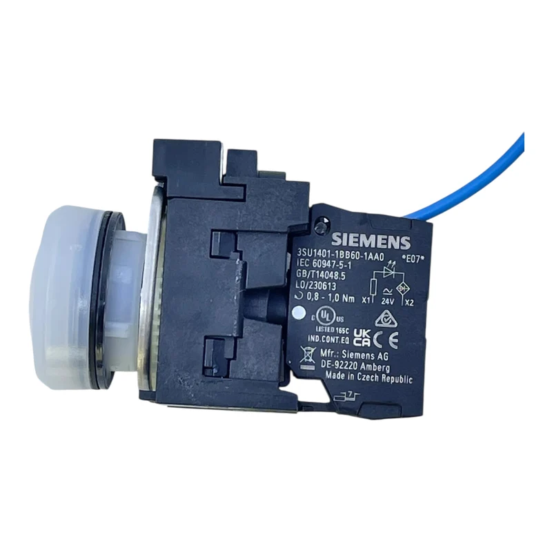 Siemens Leuchtmelder weiß 3SU1401-1BB60-1AA0 + 3SU1400-1CK10-1AA0 24V