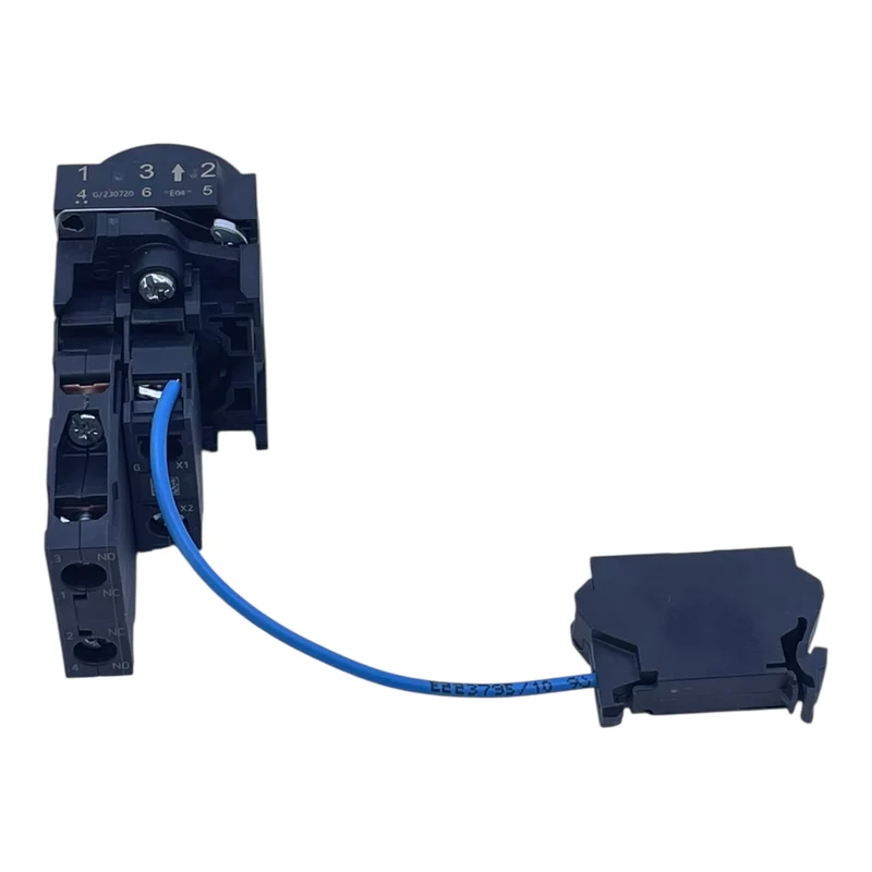 Siemens Drucktaster 3SU1400-1AA10-1FA0 mit LED-Modul 3SU1400-1CK10-1AA0 grün