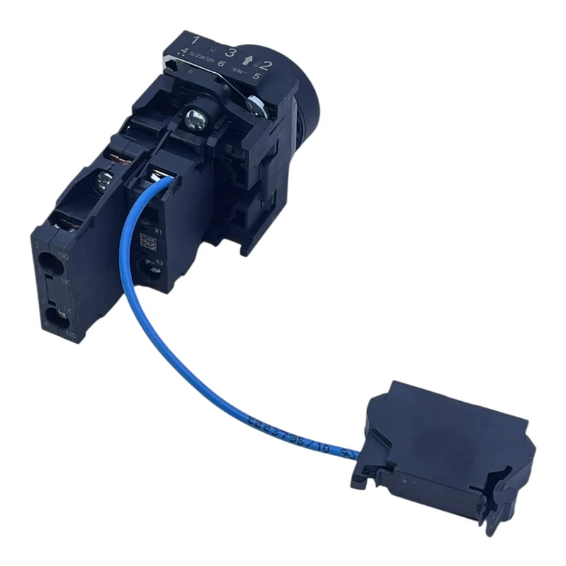 Siemens Drucktaster 3SU1400-1AA10-1FA0 mit LED-Modul 3SU1400-1CK10-1AA0 grün