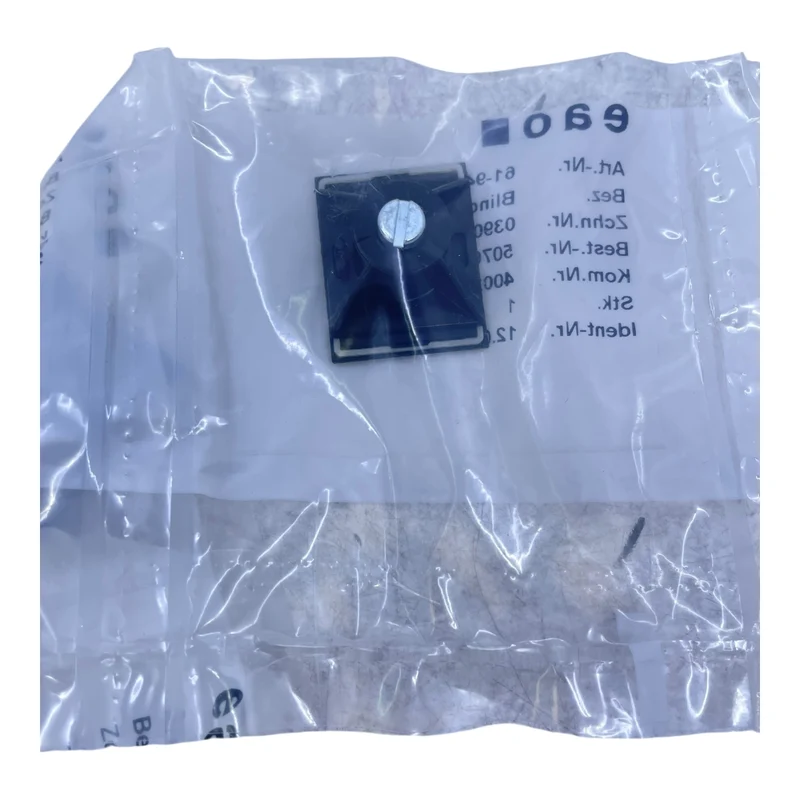 eao Blindplatte Abdeckplatte 61-9452.0 Kunststoff Vers. A VE: 10 Stück