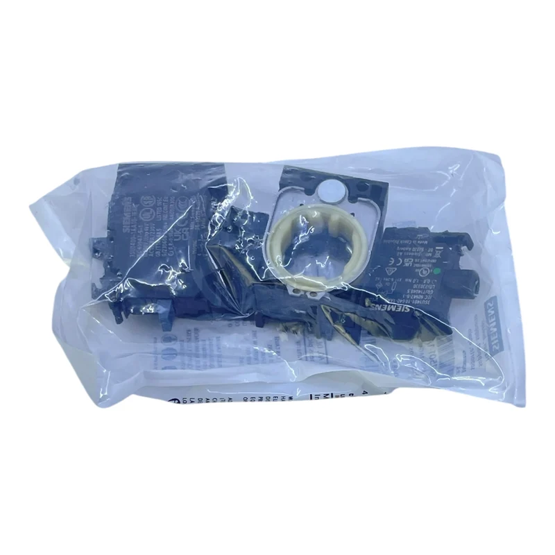 Siemens Halter 3-fach 6–24V 3SU1501-1AG40-1LA0 für Drucktaster VE:2 Stk