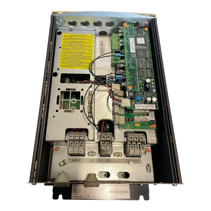 ABB Frequenzumrichter 15kW ACS600 380V ACS6010020500C1200001 64092031 Umrichter