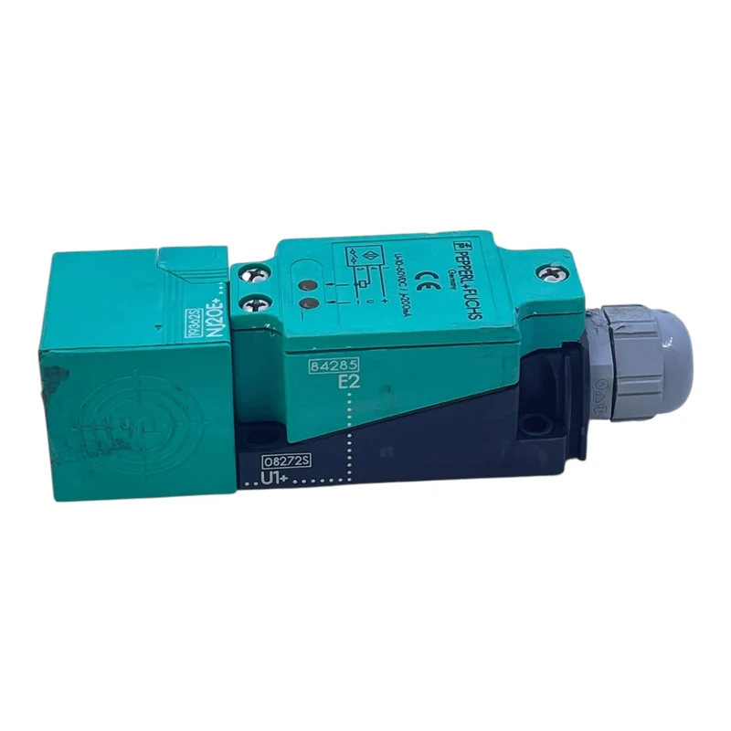 Pepperl+Fuchs Induktiver Sensor Näherungsschalter NJ20E+U1+E2