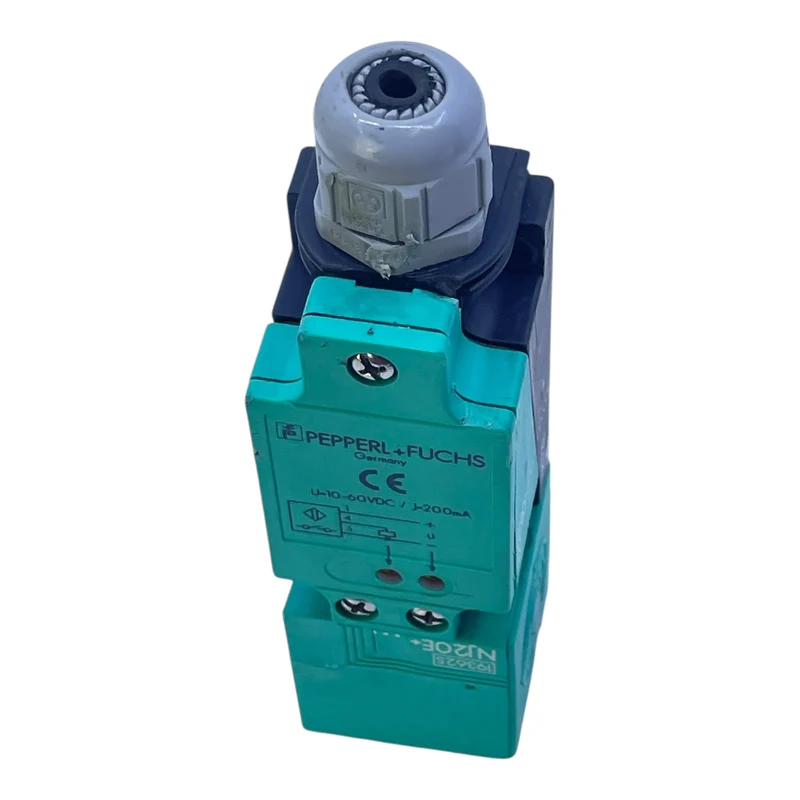 Pepperl+Fuchs Induktiver Sensor Näherungsschalter NJ20E+U1+E2