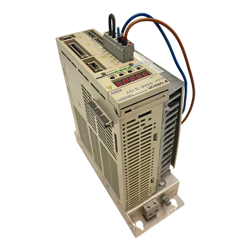 Omron Servopack Servoantrieb SGDH-08AE-S-OY für den industriellen Einsatz