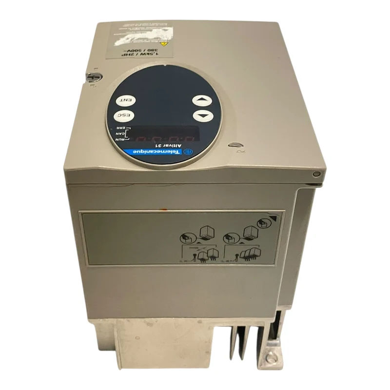 Telemecanique Frequenzumrichter 1,5kW Altivar 31 380V Frequenzumrichter 1,5kW