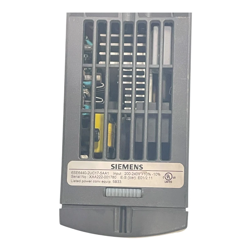Siemens Frequenzumrichter 0,75kW 230V MICROMASTER 440 6SE6440-2UC17-5AA1