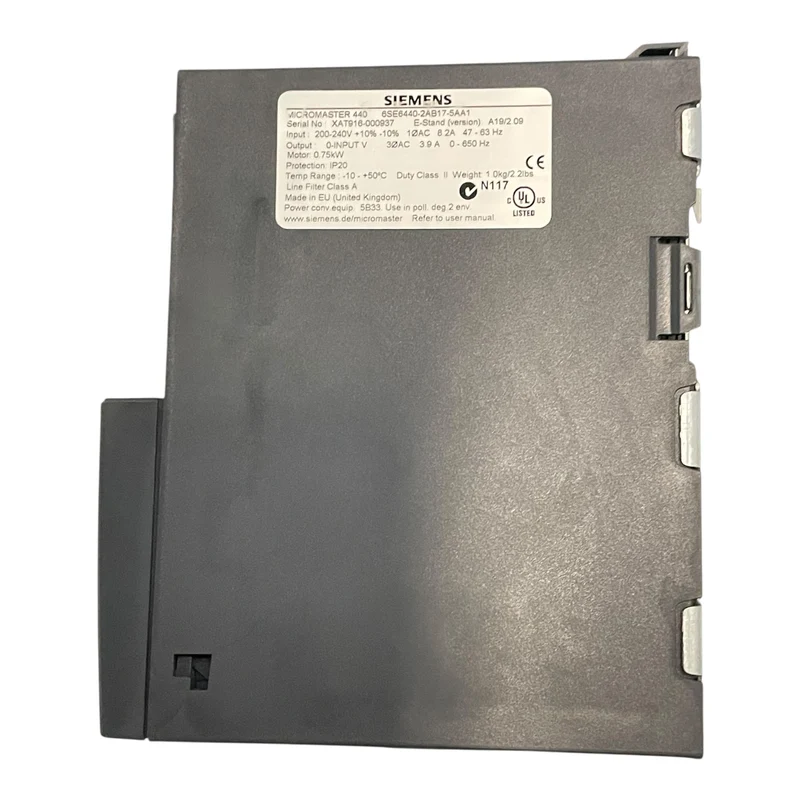 Siemens Frequenzumrichter 0,75kW 230V MICROMASTER 440 6SE6440-2AB17-5AA1