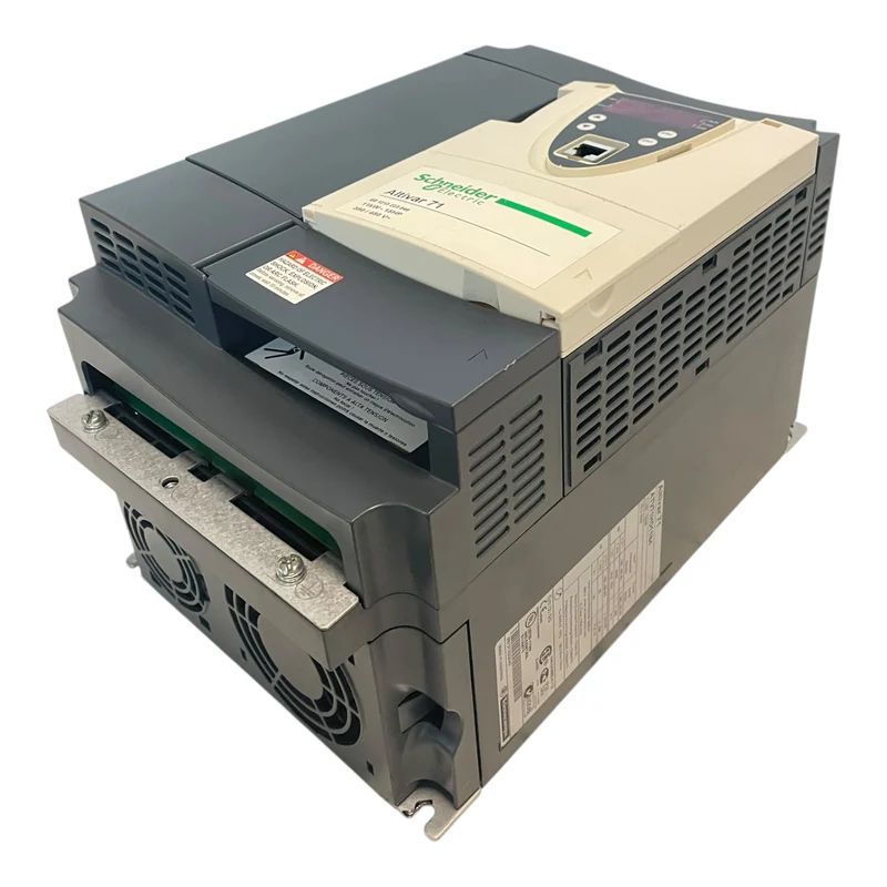 Schneider 11 kW Frequenzumrichter 380 V ATV71HD11N4 für industriellen Einsatz
