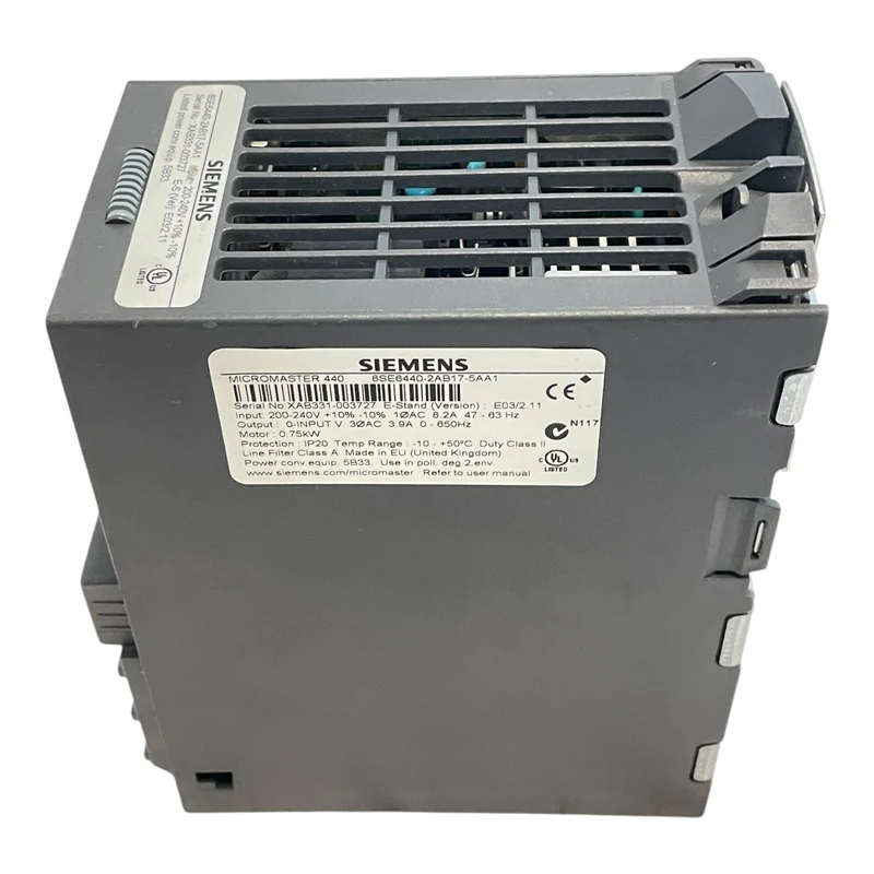 Siemens Frequenzumrichter 0,75kW 230V MICROMASTER 440 6SE6440-2AB17-5AA1