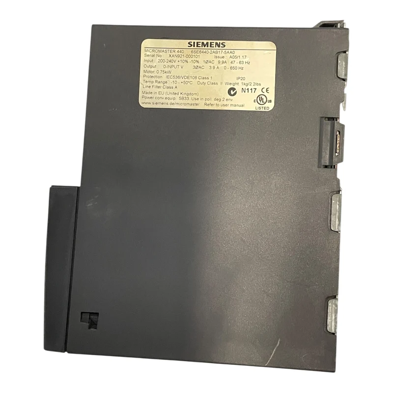 Siemens Frequenzumrichter 0,75kW 230V MICROMASTER 440 6SE6440-2AB17-5AA0