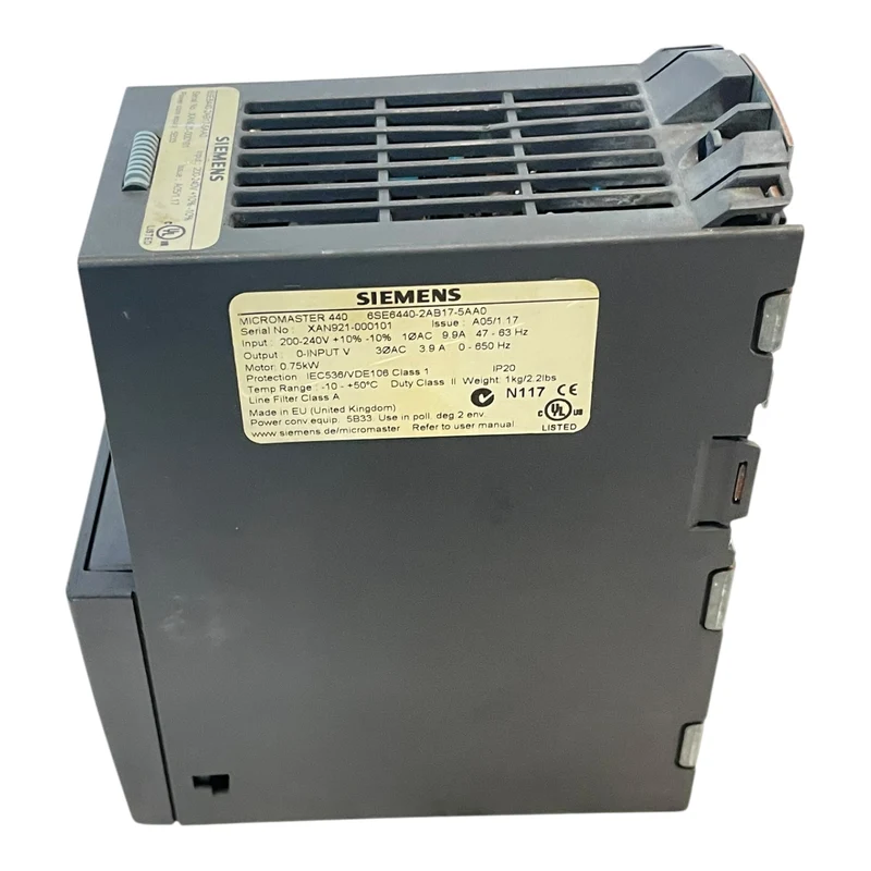 Siemens Frequenzumrichter 0,75kW 230V MICROMASTER 440 6SE6440-2AB17-5AA0