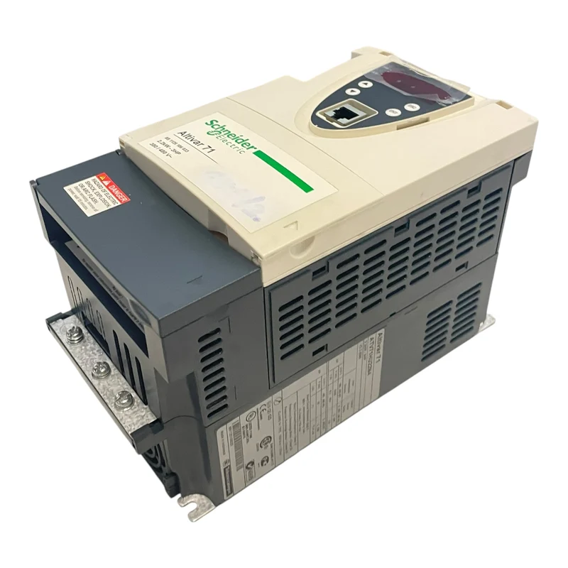 Schneider Frequenzumrichter 2,2kW Altivar 71 380V Frequenzumrichter 2,2kW 3HP