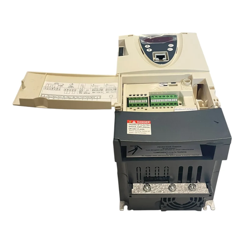 Schneider Frequenzumrichter 2,2kW Altivar 71 380V Frequenzumrichter 2,2kW 3HP