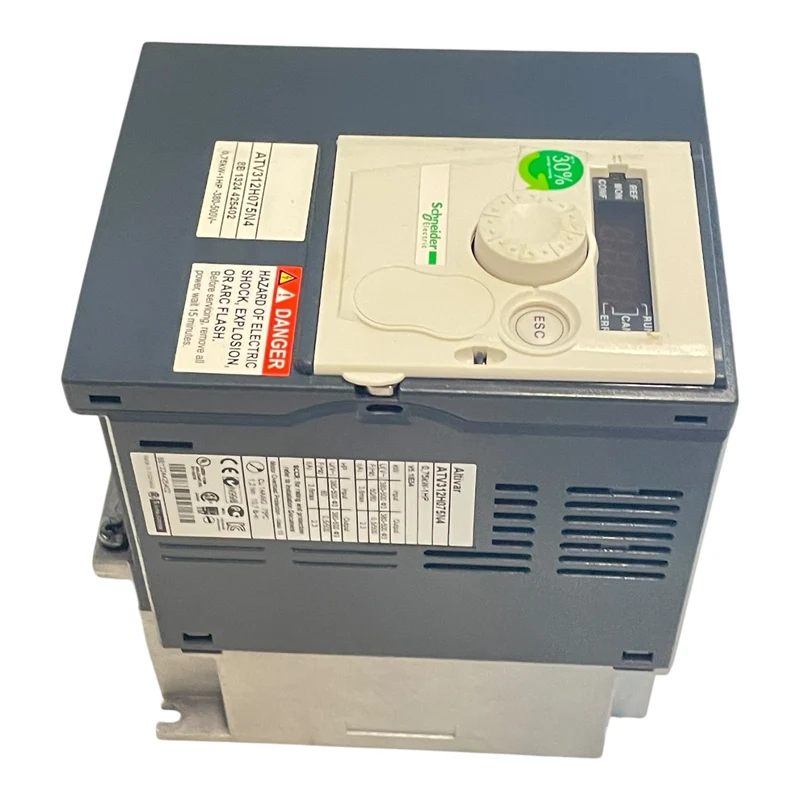 Schneider Frequenzumrichter 0,75kW Altivar 31 380V Frequenzumrichter 0,75kW